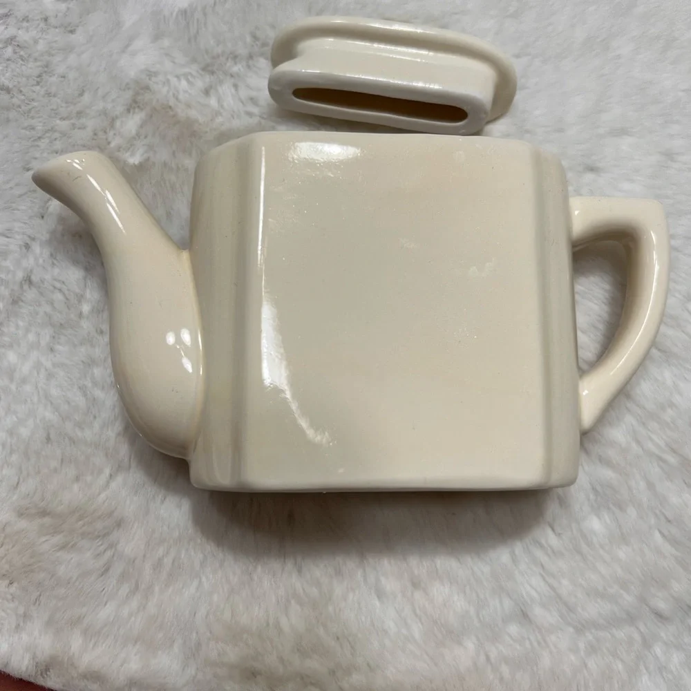 Restoration Hardware tea pot Le The Pour Deux set